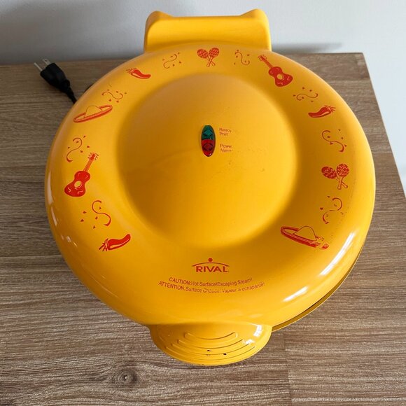Rival Quesadilla Maker Q-100 - Picture 1 of 6